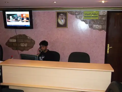 مكاتبنا عبر السنين — 51